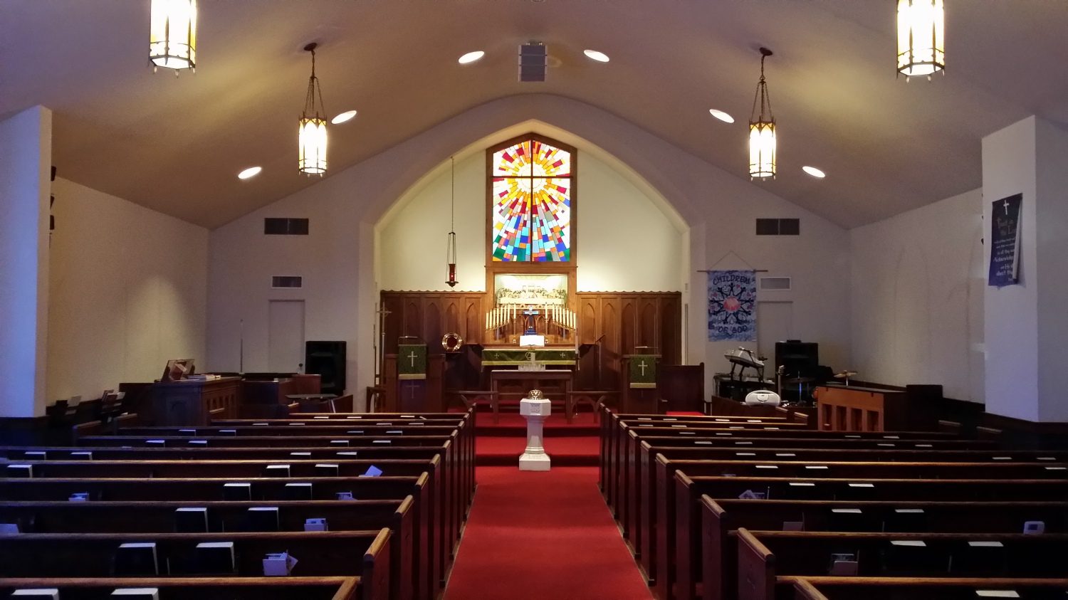 An ELCA Lutheran Congregation in South Omaha with a Mission to share God's Word and love in care and service to all.